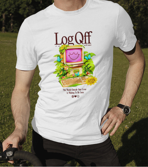 Log Off The World Outside Your Screen Is Waiting To Be Seen Vintage Computer Jungle Aesthetic T-Shirt