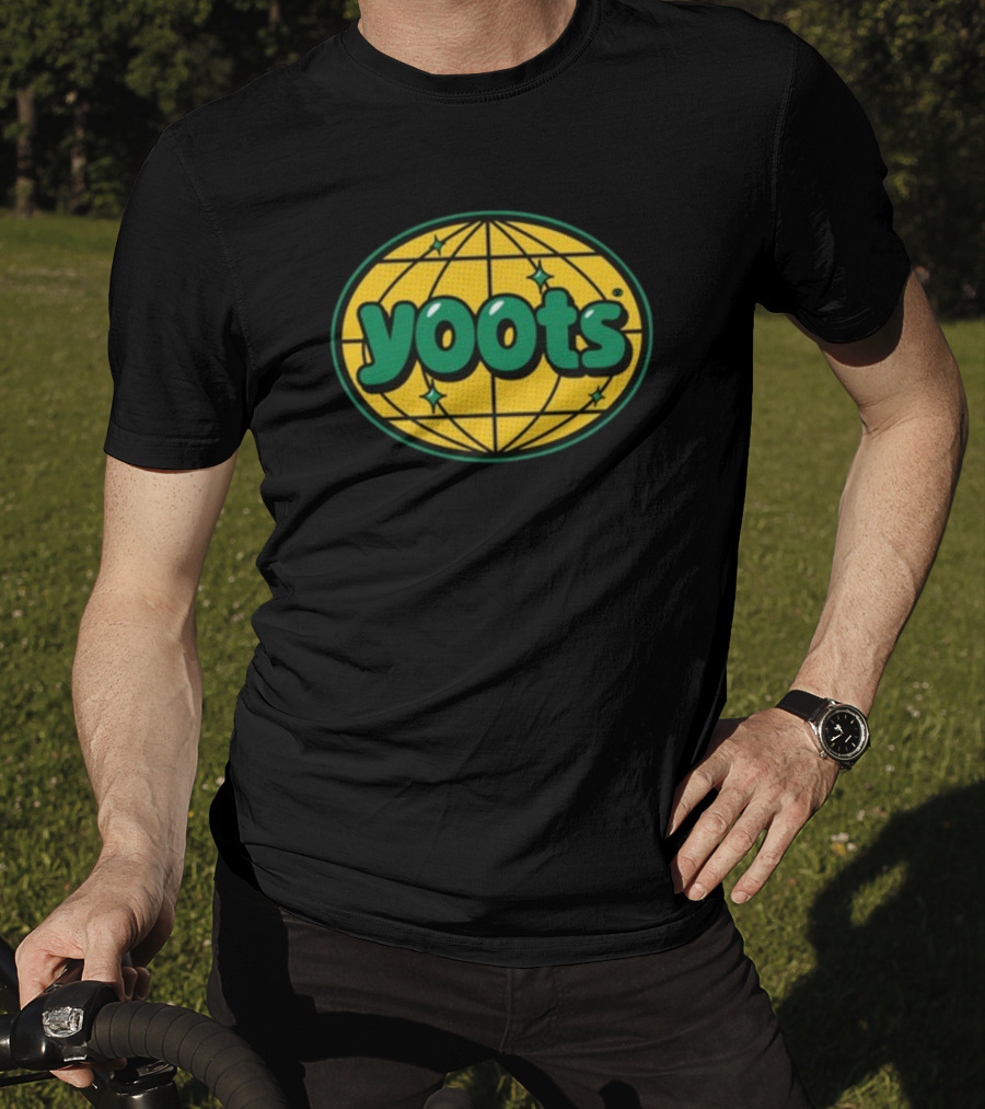 We5lie Yoots Earth Globe T-Shirt