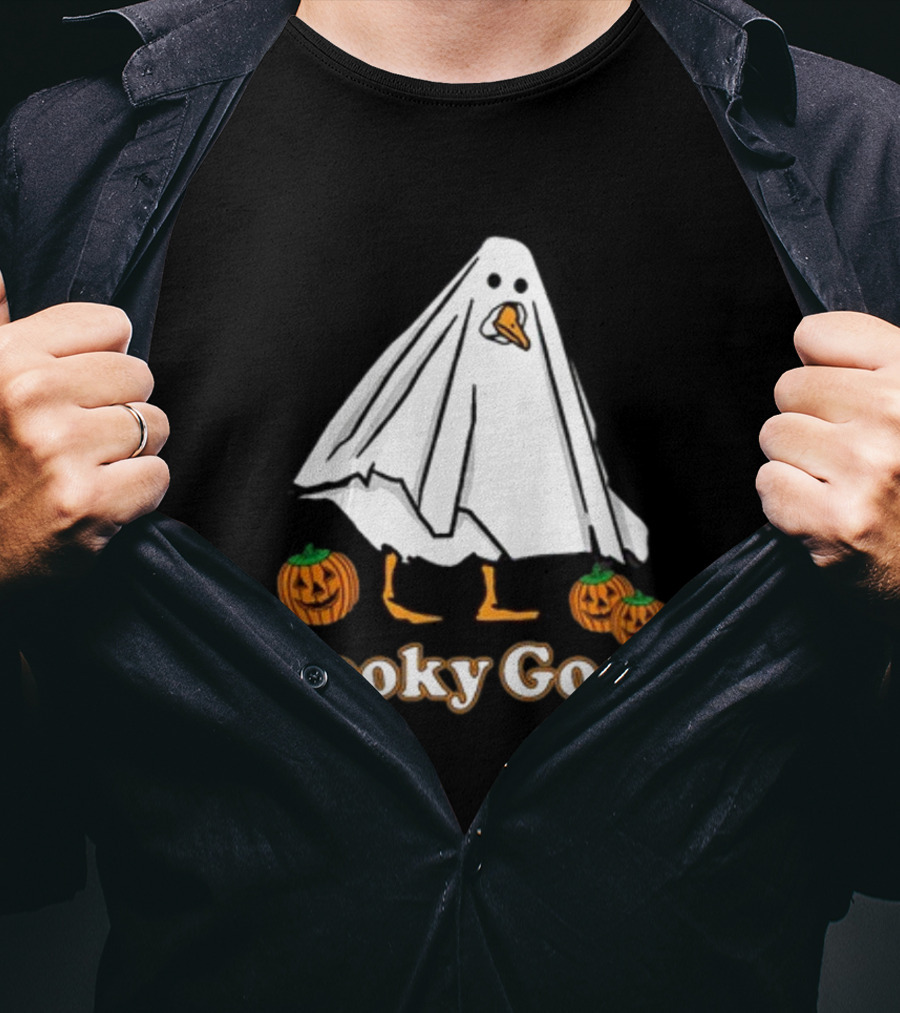 Spooky Goose Ghost Costume With Pumpkins T-Shirt