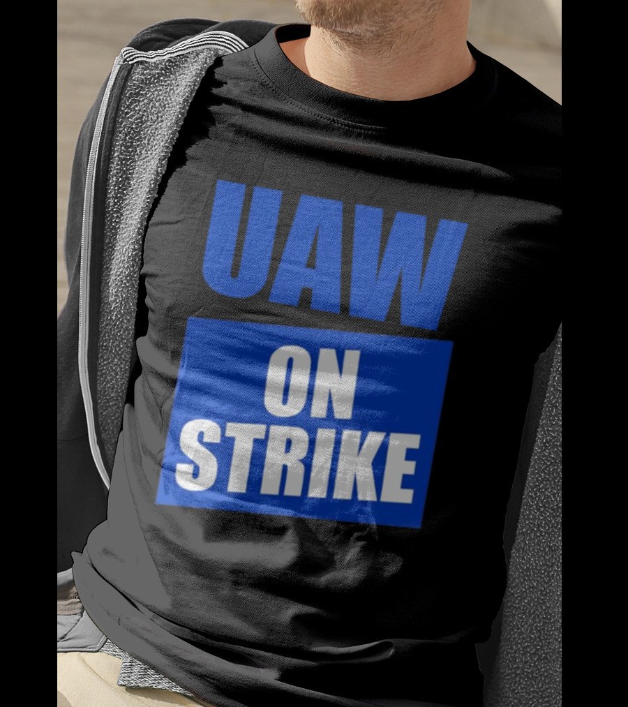 UAW On Strike Bold Blue Protest T-Shirt