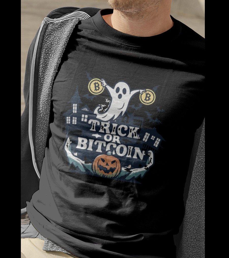 Fomo21 Ghostly Trick Or Bitcoin With Halloween Pumpkin And Spooky Houses T-Shirt