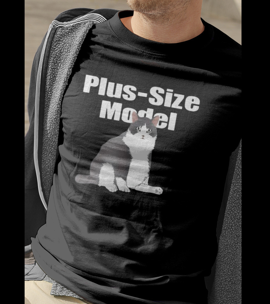 Plus-Size Model Cade Cat White Text Black Background Sitting Gray And White Cat Image T-Shirt