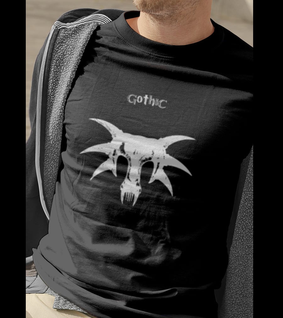 Gothic Skull Tribal Horns Mask T-Shirt