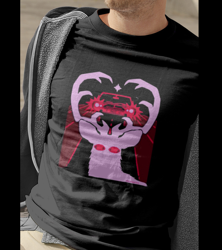 Eyes On The Back Of My Head Stagsbane Pink Deer Antlers Car Red Taillights T-Shirt