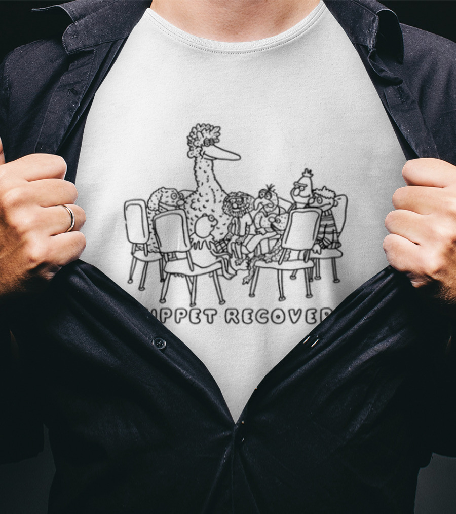 Muppet Recovery Big Bird Group Circle T-Shirt