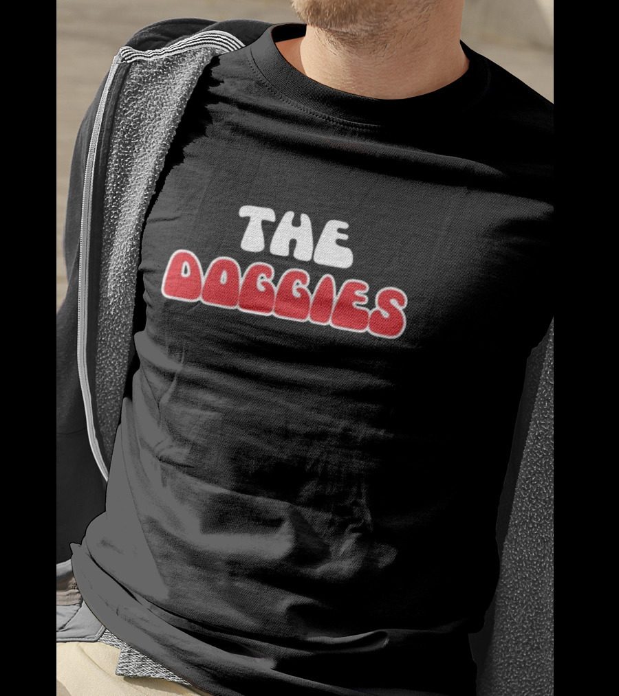 THE DOGGIES T-Shirt