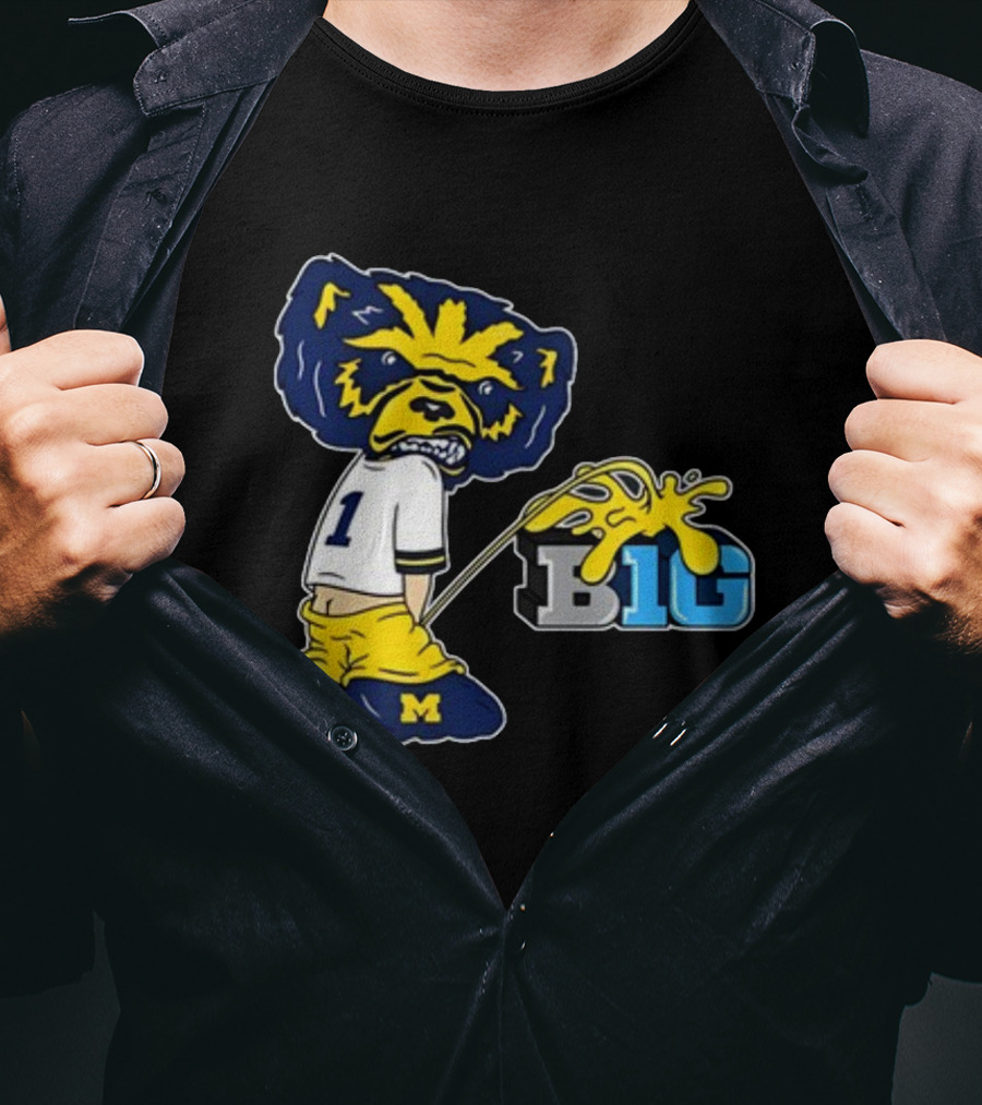 MI Big 10 Wolverine Parody Mascot T-Shirt