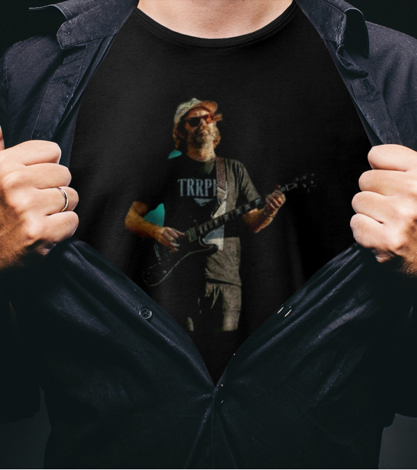 Inception Slowdive Trrpln Guitarist With Sunglasses And Hat T-Shirt