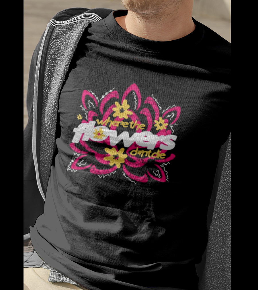 Monaleo Where The Flowers Dont Die Floral Motif T-Shirt
