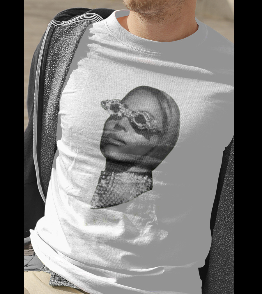 Opulence Rhinestone Glasses And Scarf Glamour T-Shirt