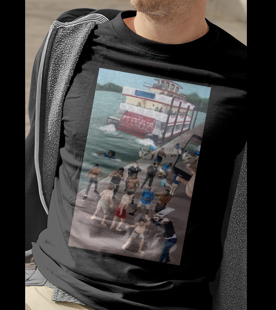 Kenny Akers Alabama River Brawl Boat Dock Scene T-Shirt