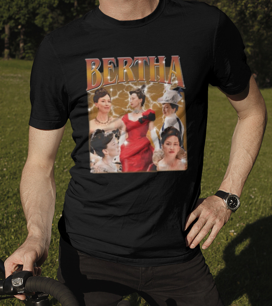 Bertha The Boss Glamorous Vintage Fashion Queens T-Shirt