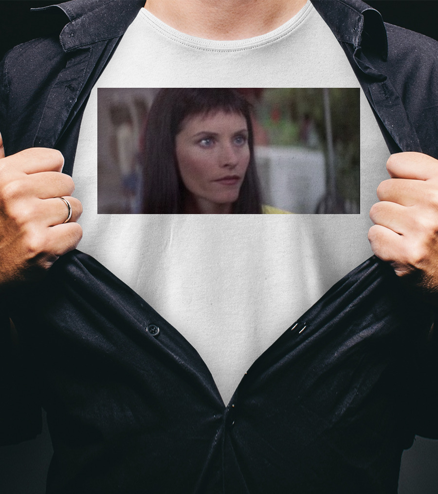 Courteney Cox Scream Movie Character House Party Scene T-Shirt