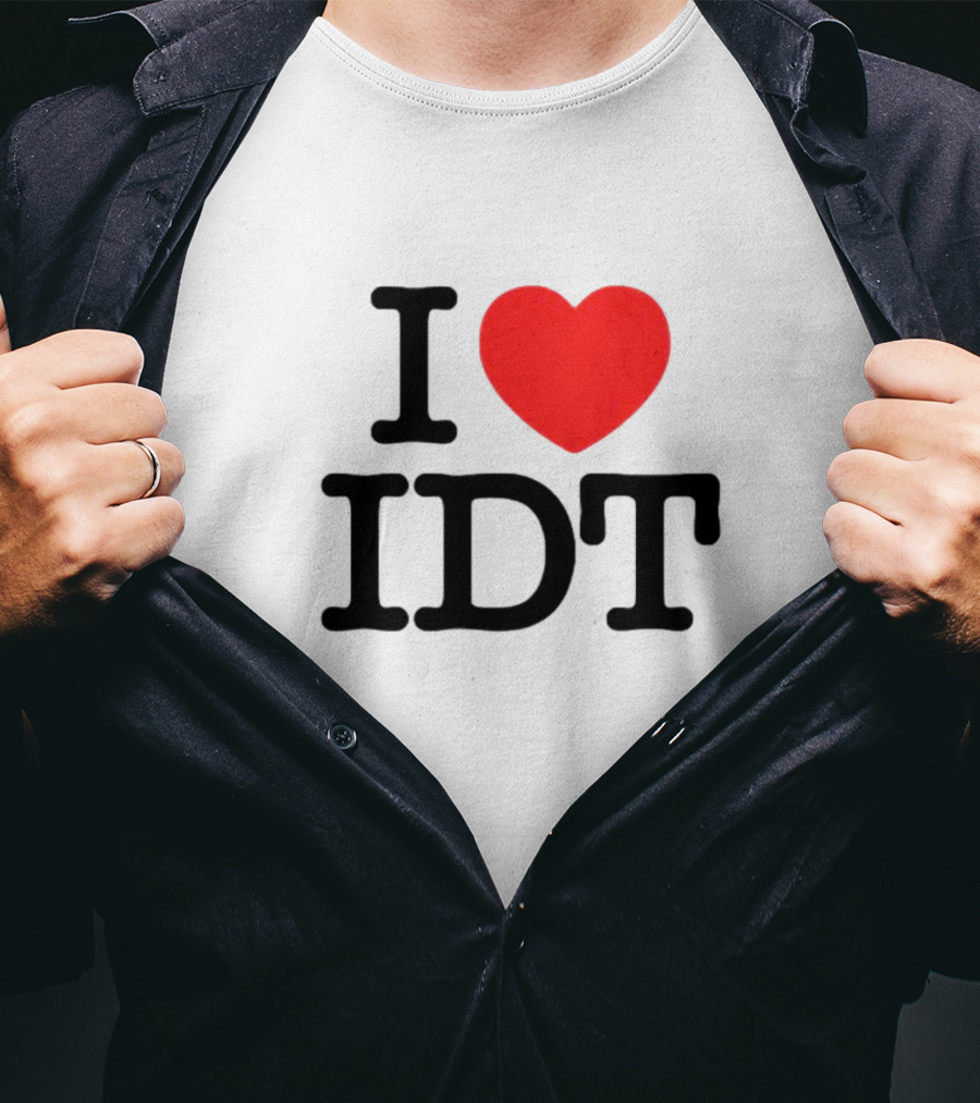 I Heart IDT Bold Text With Red Heart T-Shirt