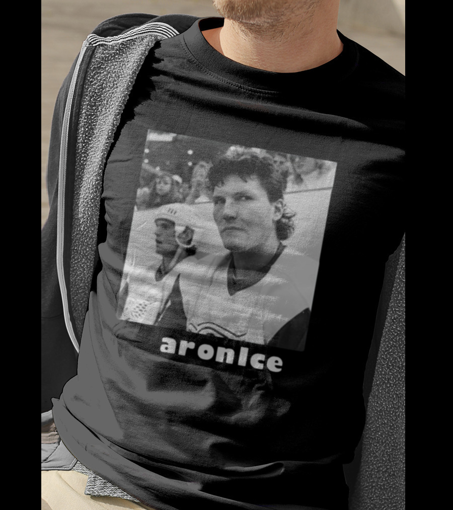Bob Probert War On Ice Hockey Legend In Action T-Shirt