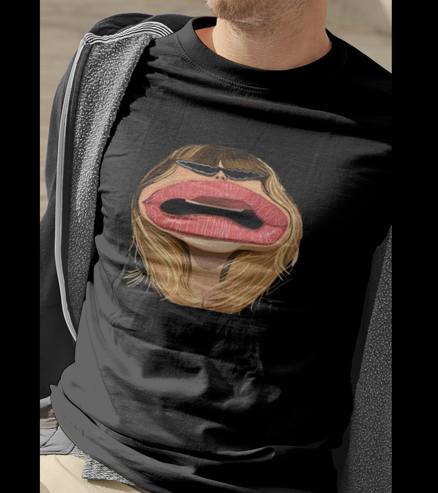DrunkDrawn Science Fiction Young Iconic Mouth Sunglasses T-Shirt