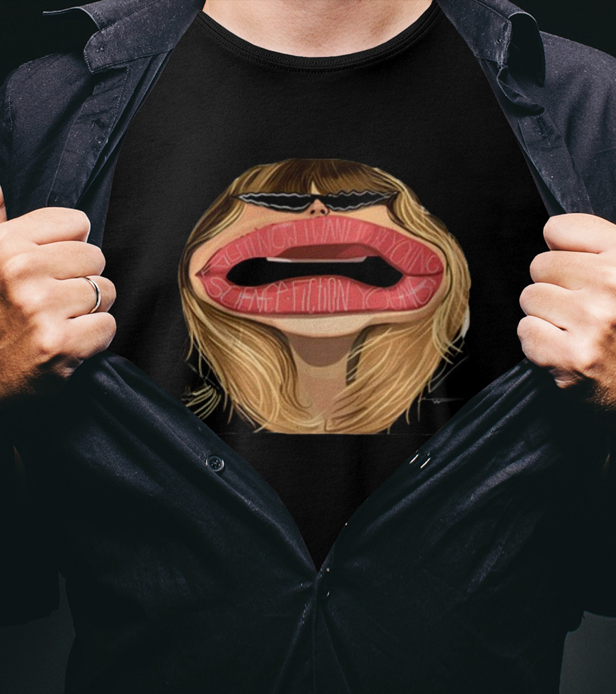 DrunkDrawn Science Fiction Young Iconic Mouth Sunglasses T-Shirt