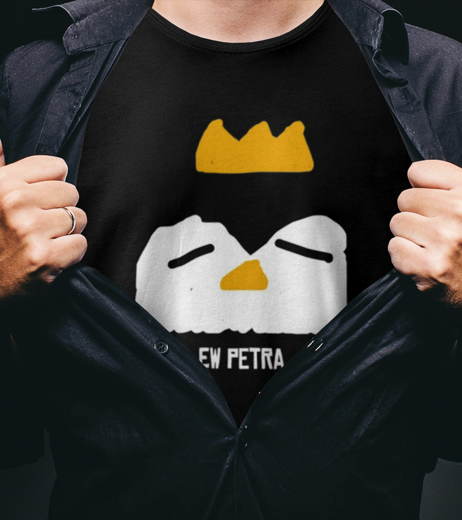 Ew Petra Gurin Clips Iconic T-Shirt