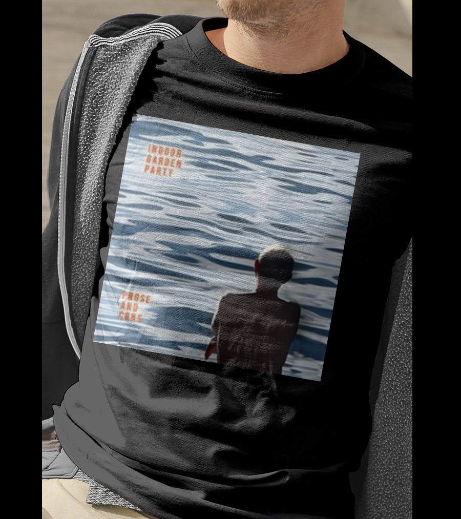 Russell Crowe Indoor Garden Party Prose And Cons Water Reflection T-Shirt