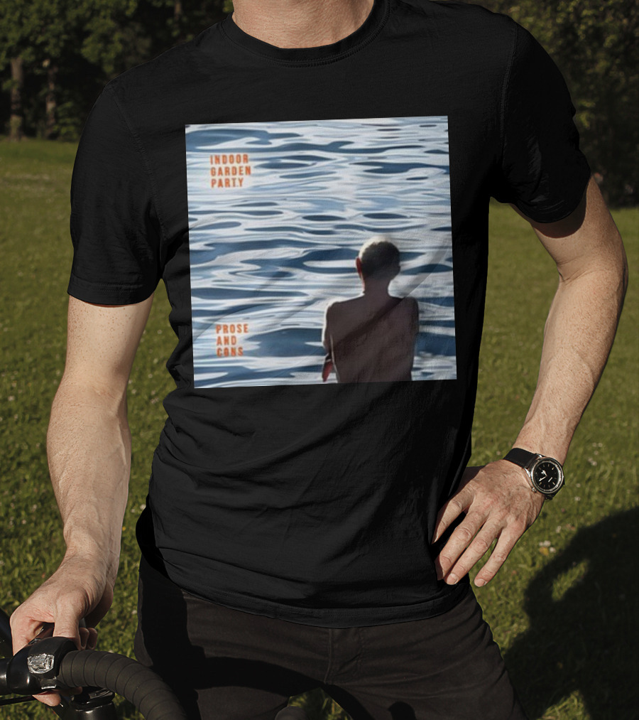 Russell Crowe Indoor Garden Party Prose And Cons Water Reflection T-Shirt