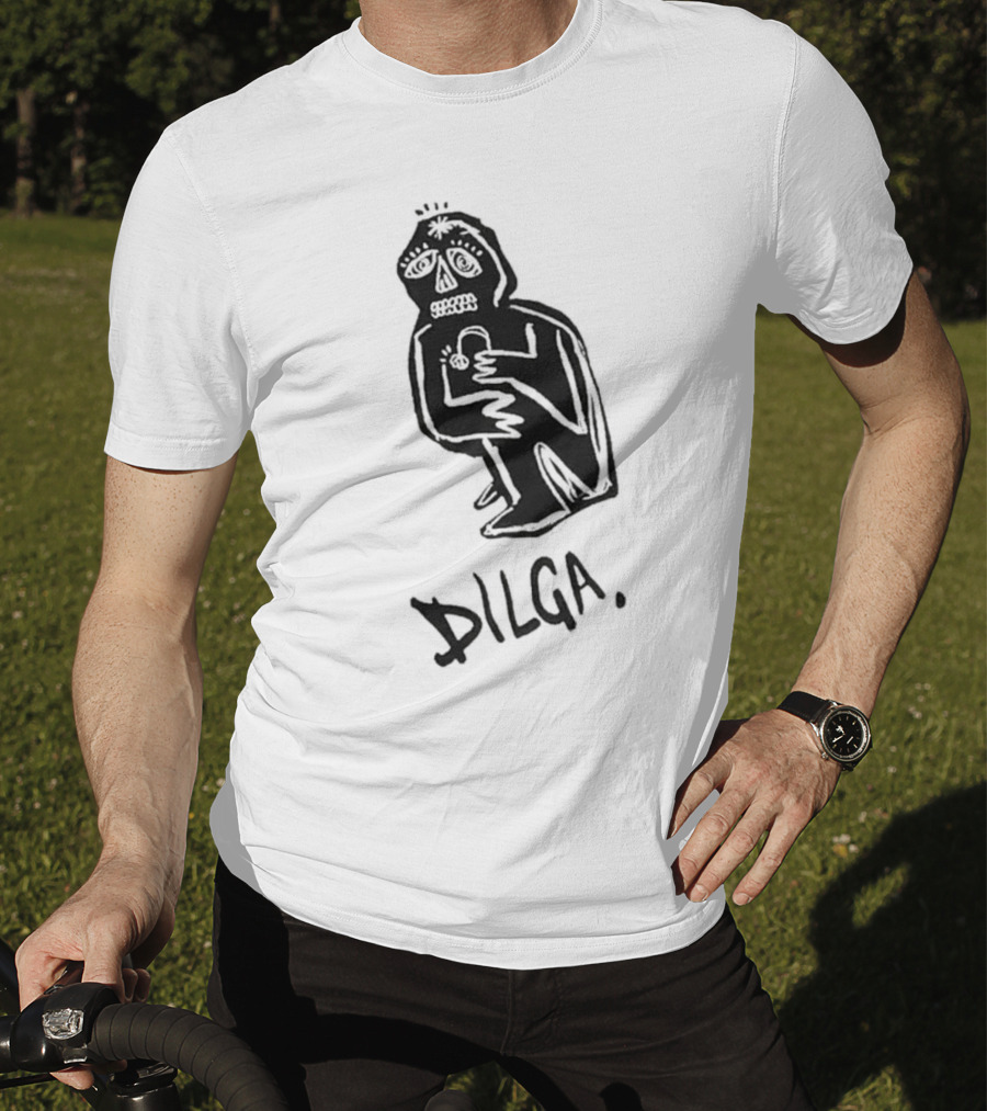 DILGA Boxy Character Holding Lock T-Shirt