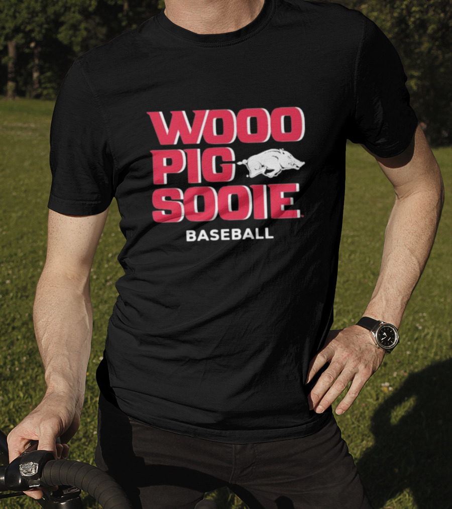 Wooo Pig Sooie Arkansas Baseball Black Pig T-Shirt