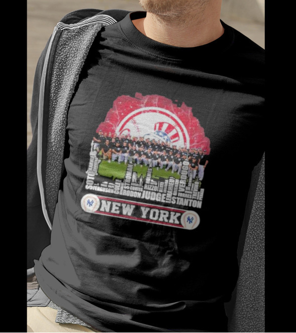 New York Yankees 2024 Baseball Squad Player Names City Skyline T-Shirt