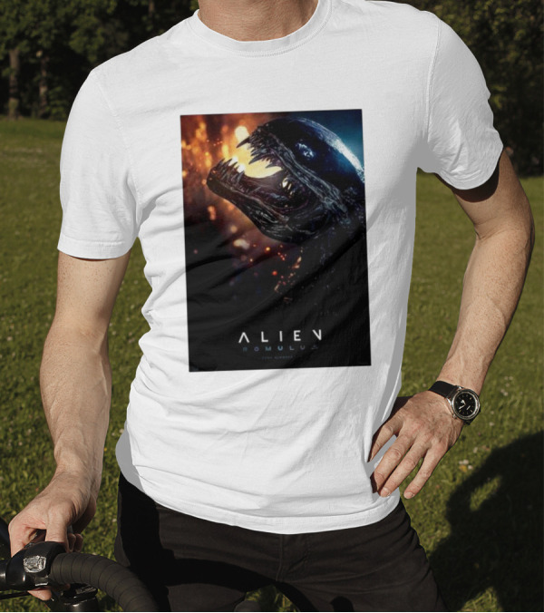 Alien Romulus 10th Distributed By 20th Century Studios T-Shirt