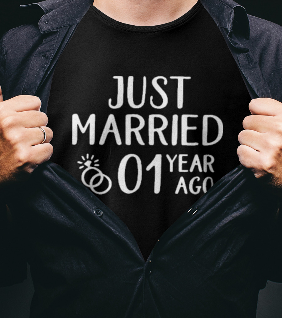 Just Married 01 Year Ago Rings T-Shirt