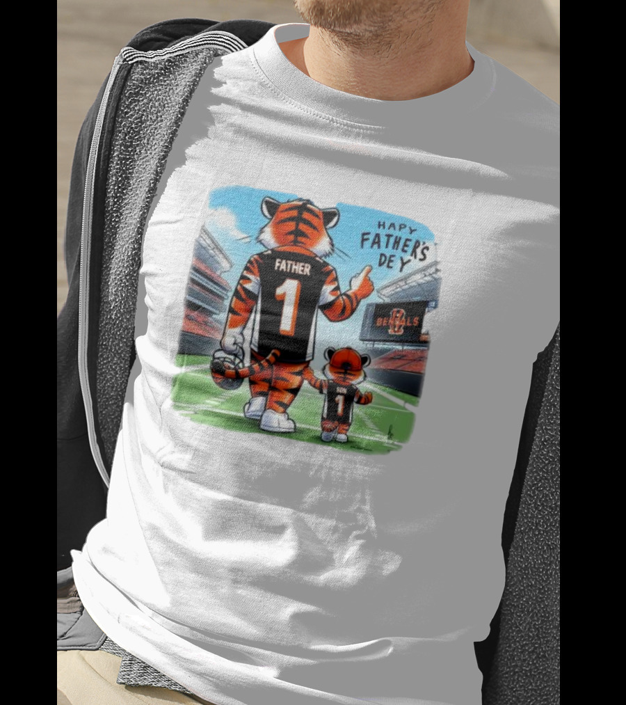 Cincinnati Bengals Mascot Father Son Happy Father’s Day T-Shirt