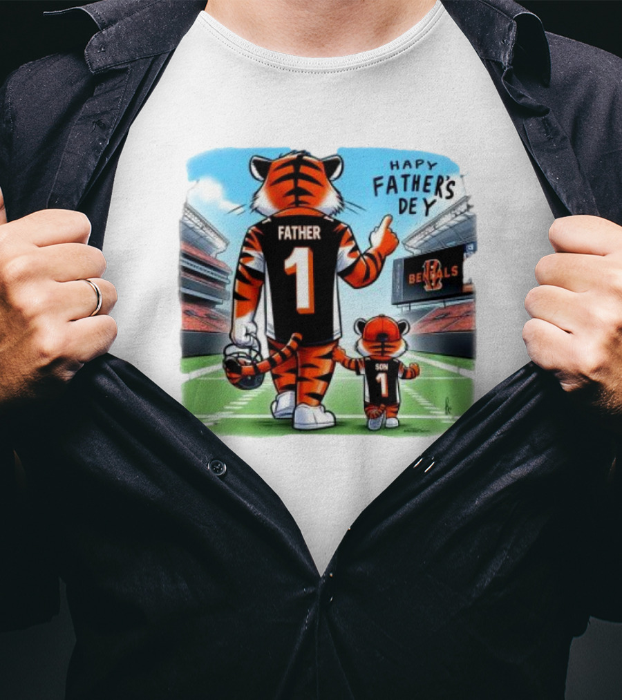 Cincinnati Bengals Mascot Father Son Happy Father’s Day T-Shirt