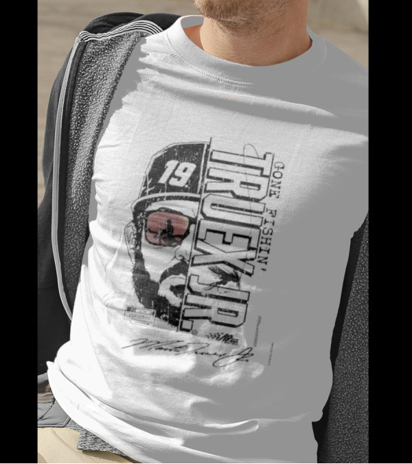 Martin Truex Jr Joe Gibbs Racing Team Gone Fishin’ 19 Racing Silhouette Sunglasses Graphic Signature T-Shirt