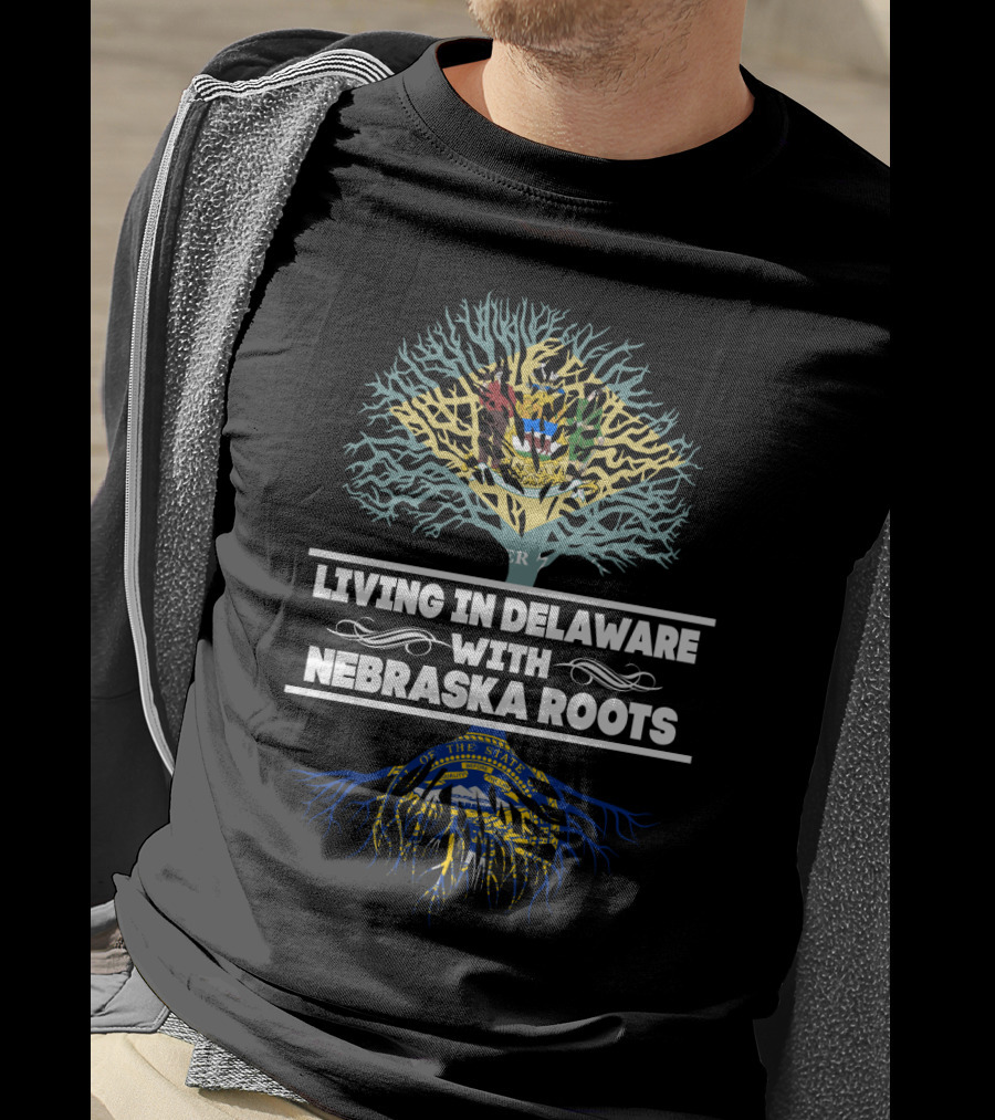Living In Delaware With Nebraska Roots Family Heritage Tree Featuring State Seals T-Shirt