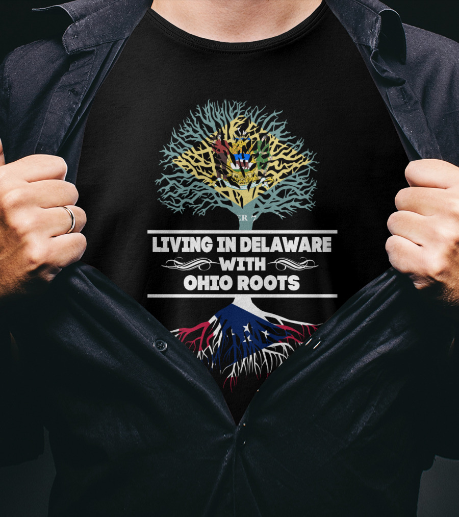 Living In Delaware With Ohio Roots Tree Design Featuring Blue And Red State Outlines T-Shirt