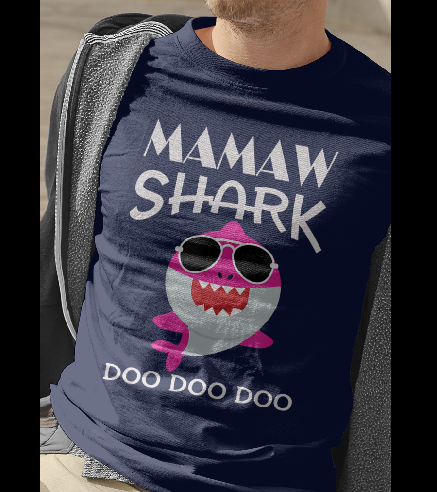 Mamaw Shark Doo Doo Doo Wearing Sunglasses T-Shirt