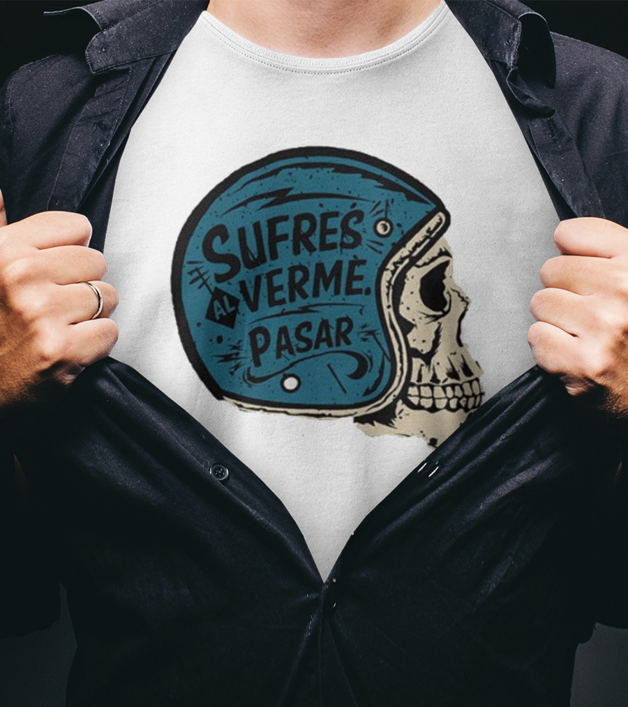 Sufres Al Verme Pasar Skull Helmet Cartoon Character T-Shirt