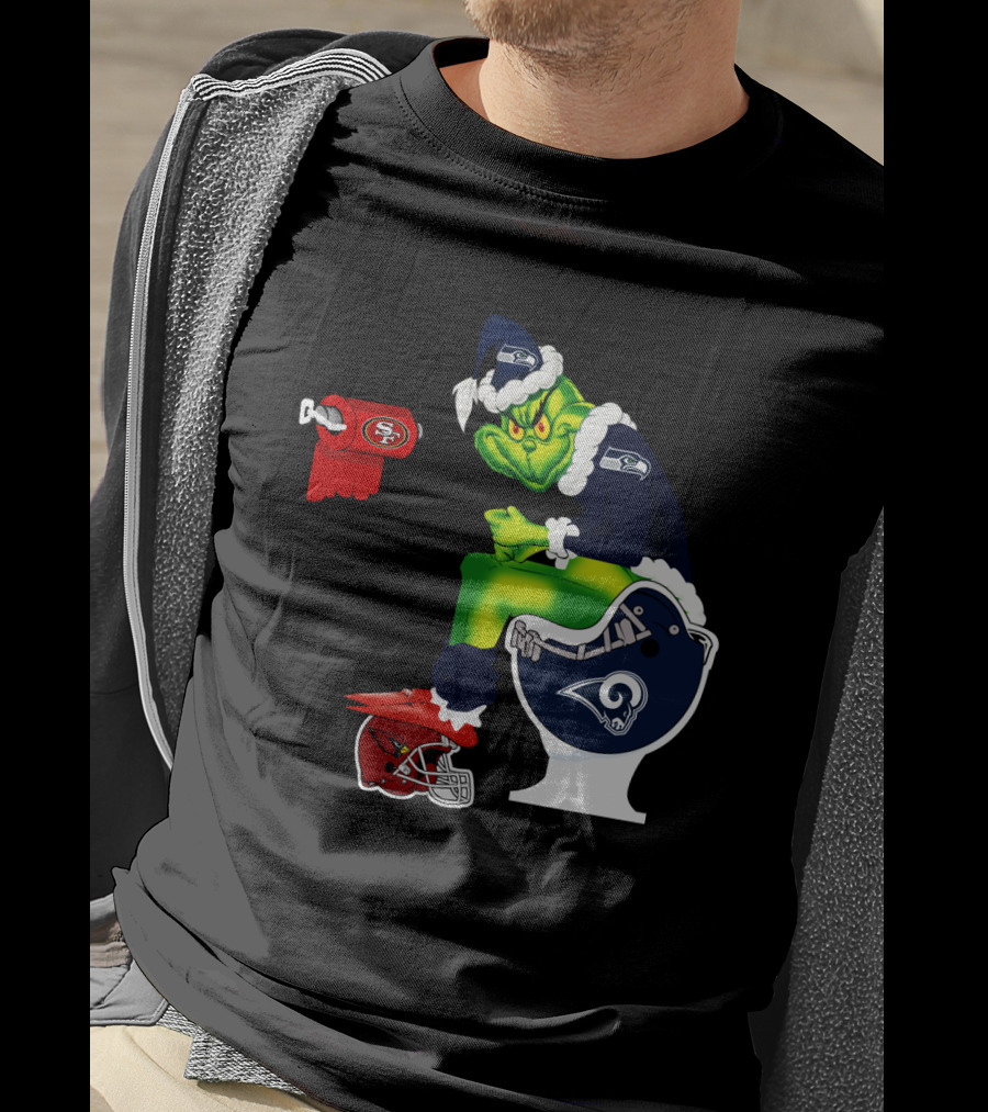 Seahawks Grinch On Rams Toilet With 49ers Toilet Paper And Cardinals Plunger T-Shirt
