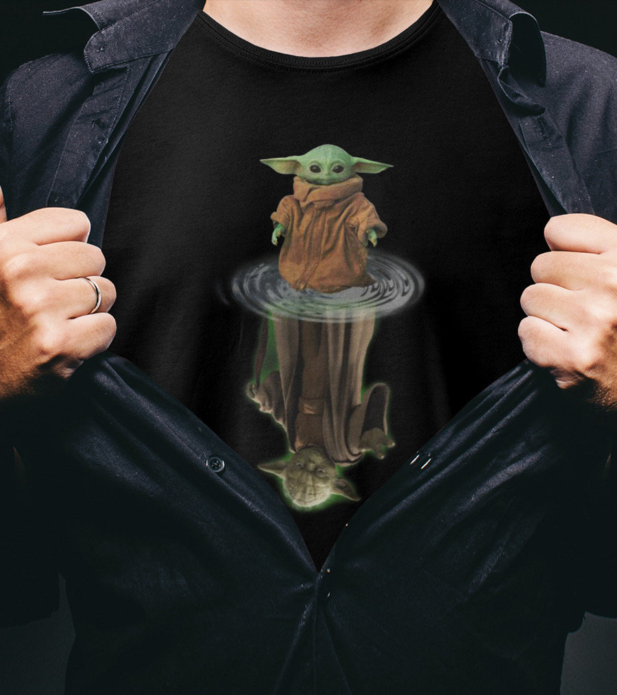 Yoda Grogu Reflection Star Wars Mandalorian T-Shirt