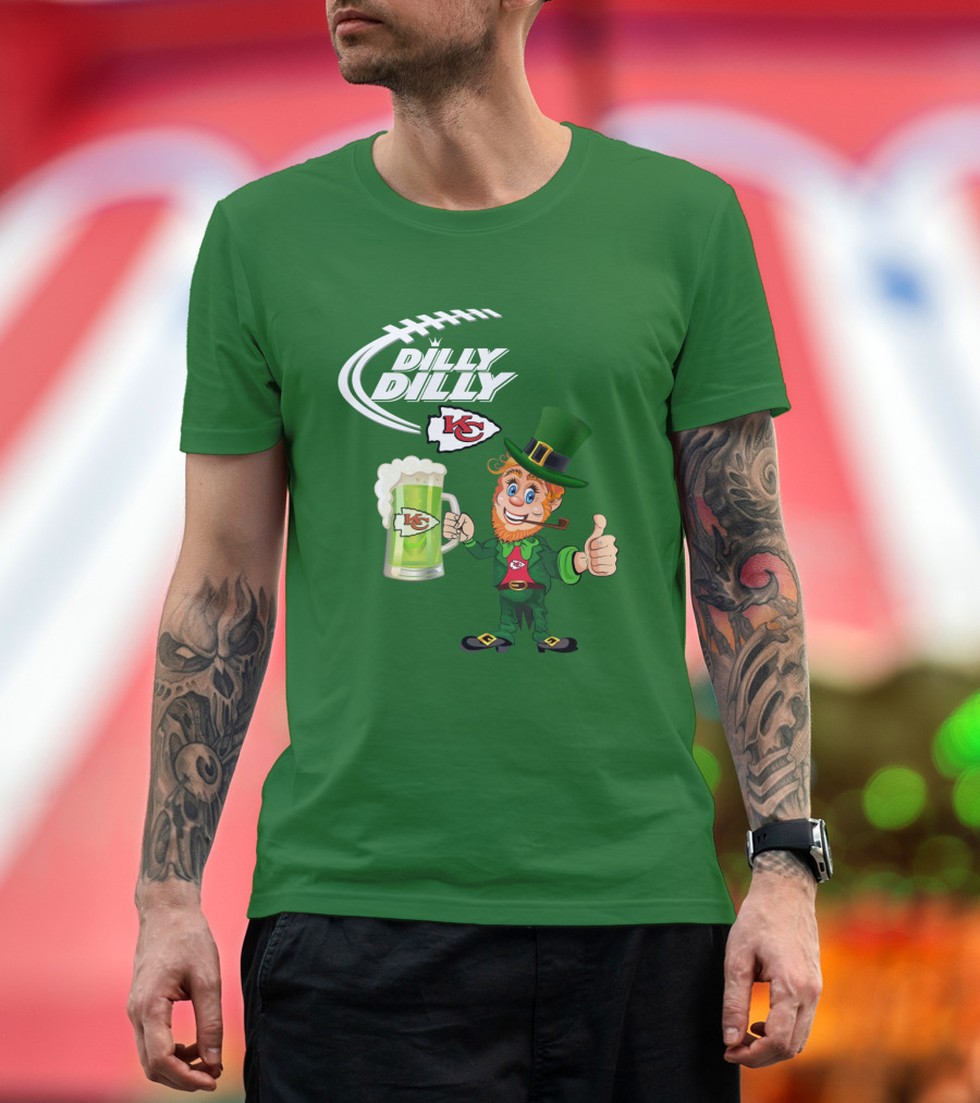 Dilly Dilly Chiefs Leprechaun St Patrick's Day Drink T-Shirt