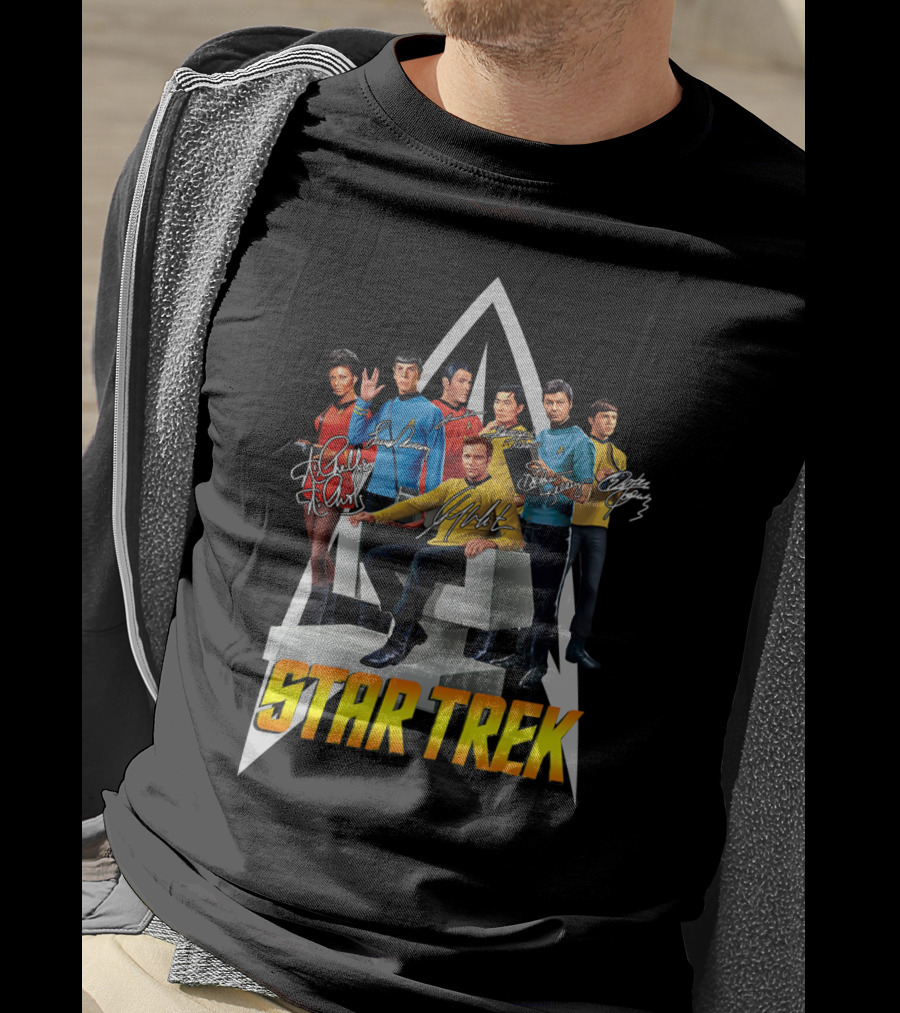 Star Trek Cast Character Ensemble T-Shirt