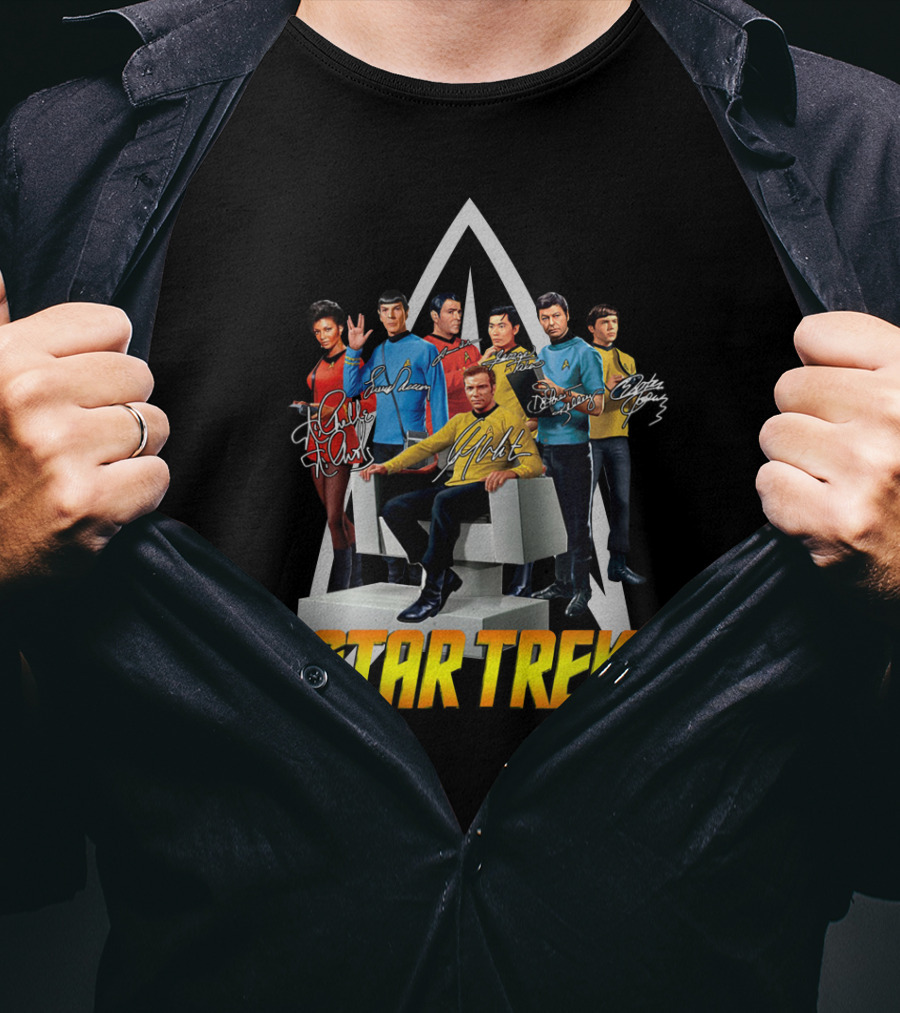 Star Trek Cast Character Ensemble T-Shirt