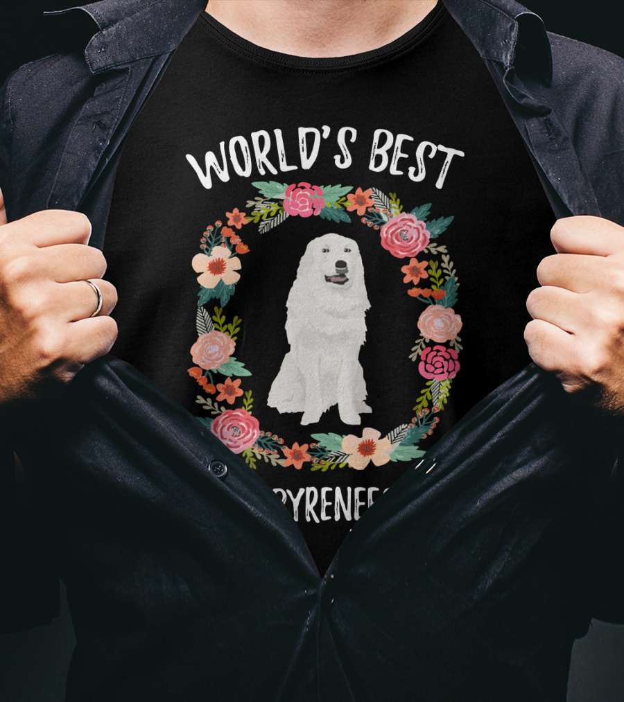World's Best Great Pyrenees Mom Surrounded By Floral Wreath T-Shirt