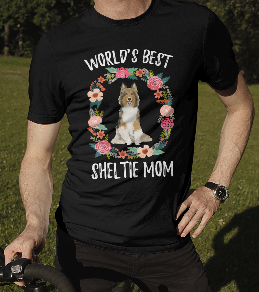 World's Best Sheltie Mom Floral Wreath T-Shirt