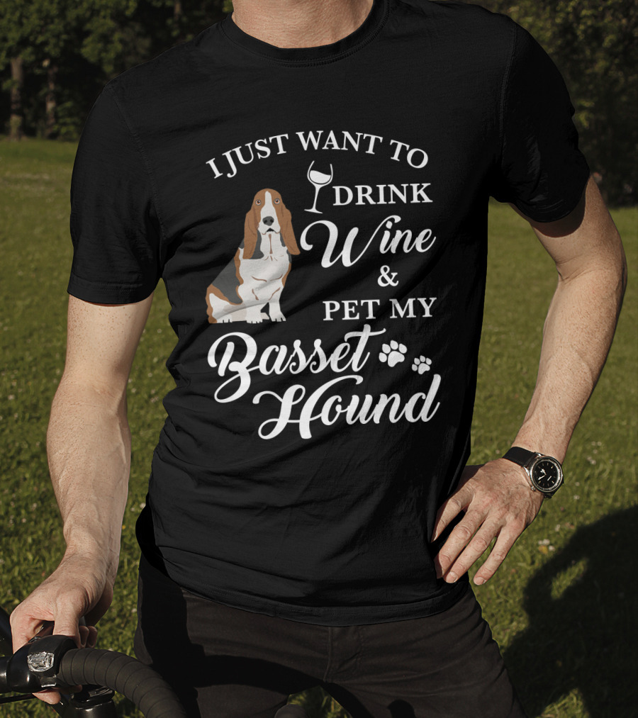 I Just Want To Drink Wine And Pet My Basset Hound Paws Icons T-Shirt