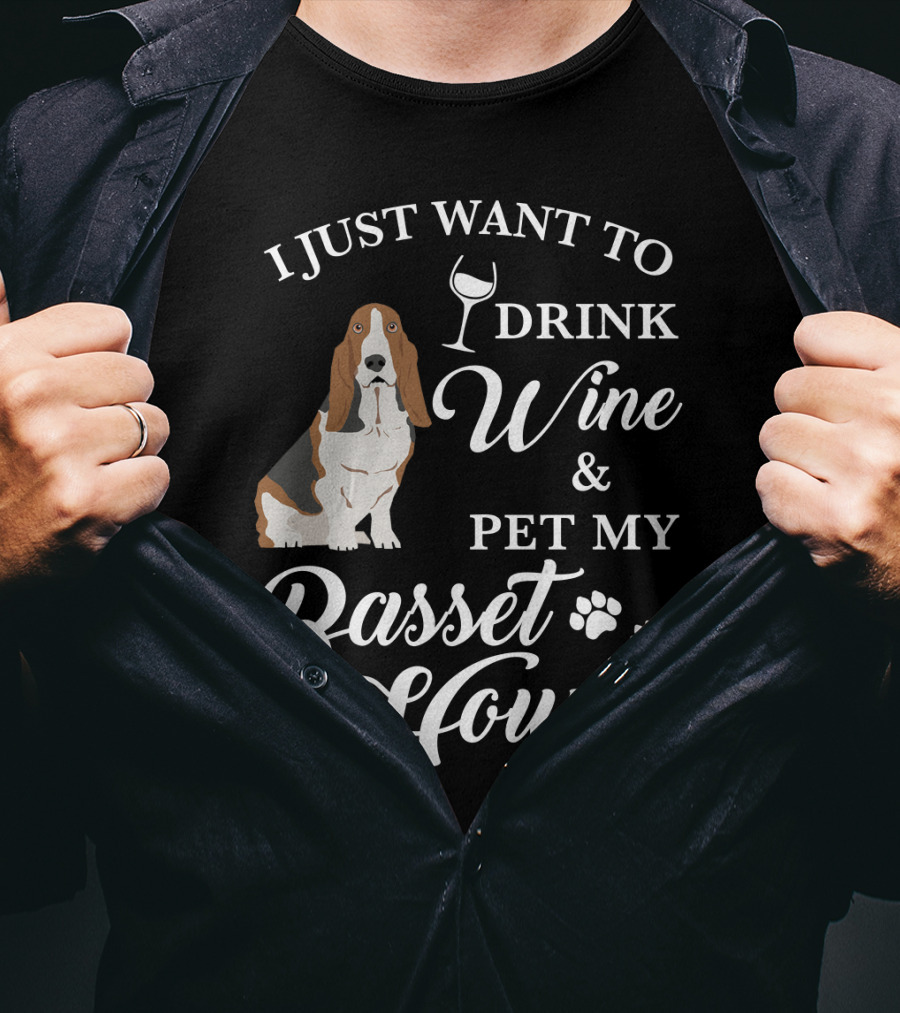 I Just Want To Drink Wine And Pet My Basset Hound Paws Icons T-Shirt