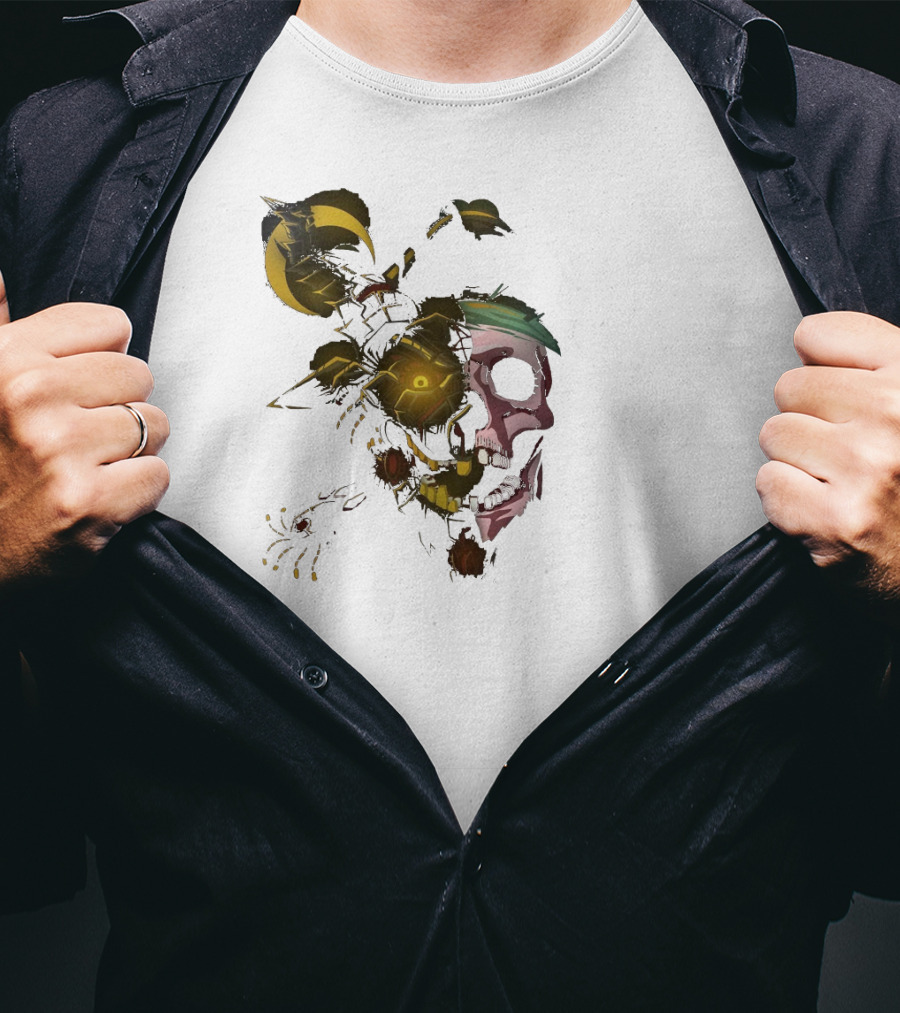 Blackbeard Pirates Skull And Lightning Crescent Moon T-Shirt