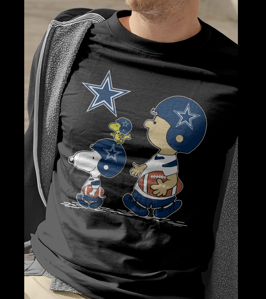 Dallas Cowboys Christmas Peanuts Cute Football Characters T-Shirt
