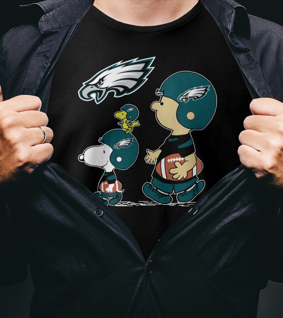 Peanuts Eagles Christmas Football Cute Characters T-Shirt