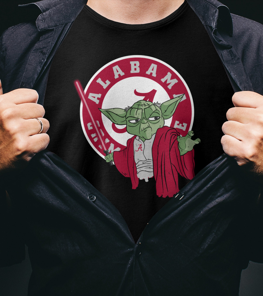 Alabama Crimson Tide Yoda With Lightsaber T-Shirt