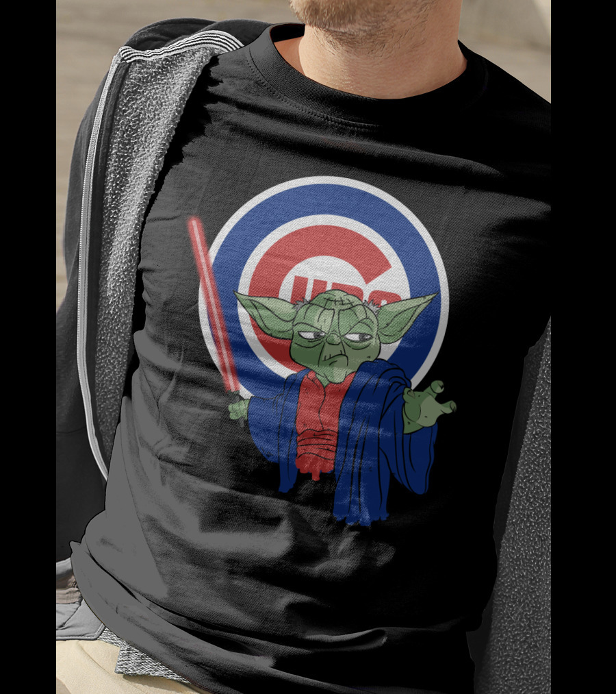 Cubs Yoda With Lightsaber And Chicago Cubs T-Shirt